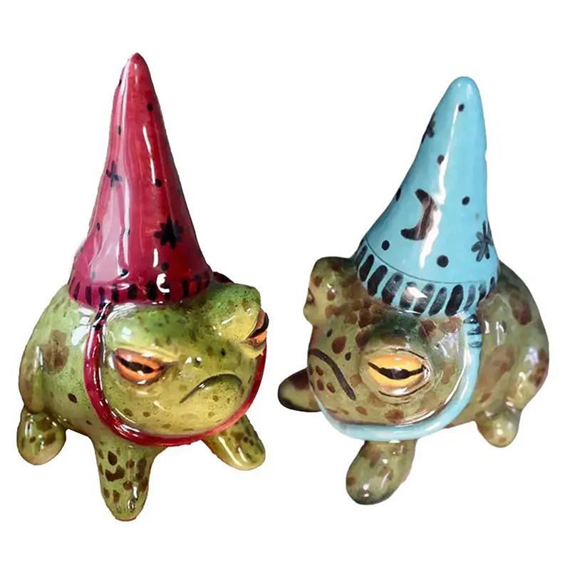 Witch Hat Little Frog Statue R - Outdoor Furniture Arhaus recensione e prezzo